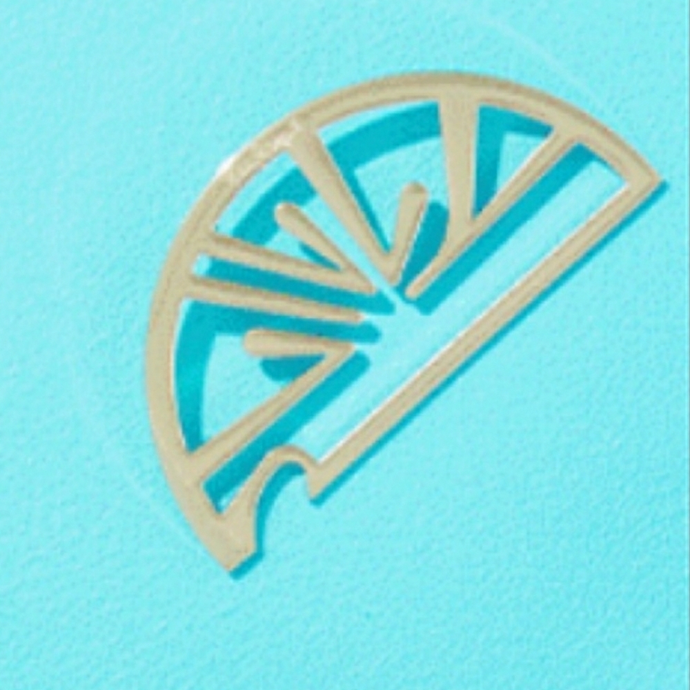 Lilly Pulitzer Bottle Opener Fruit Slice in Gold